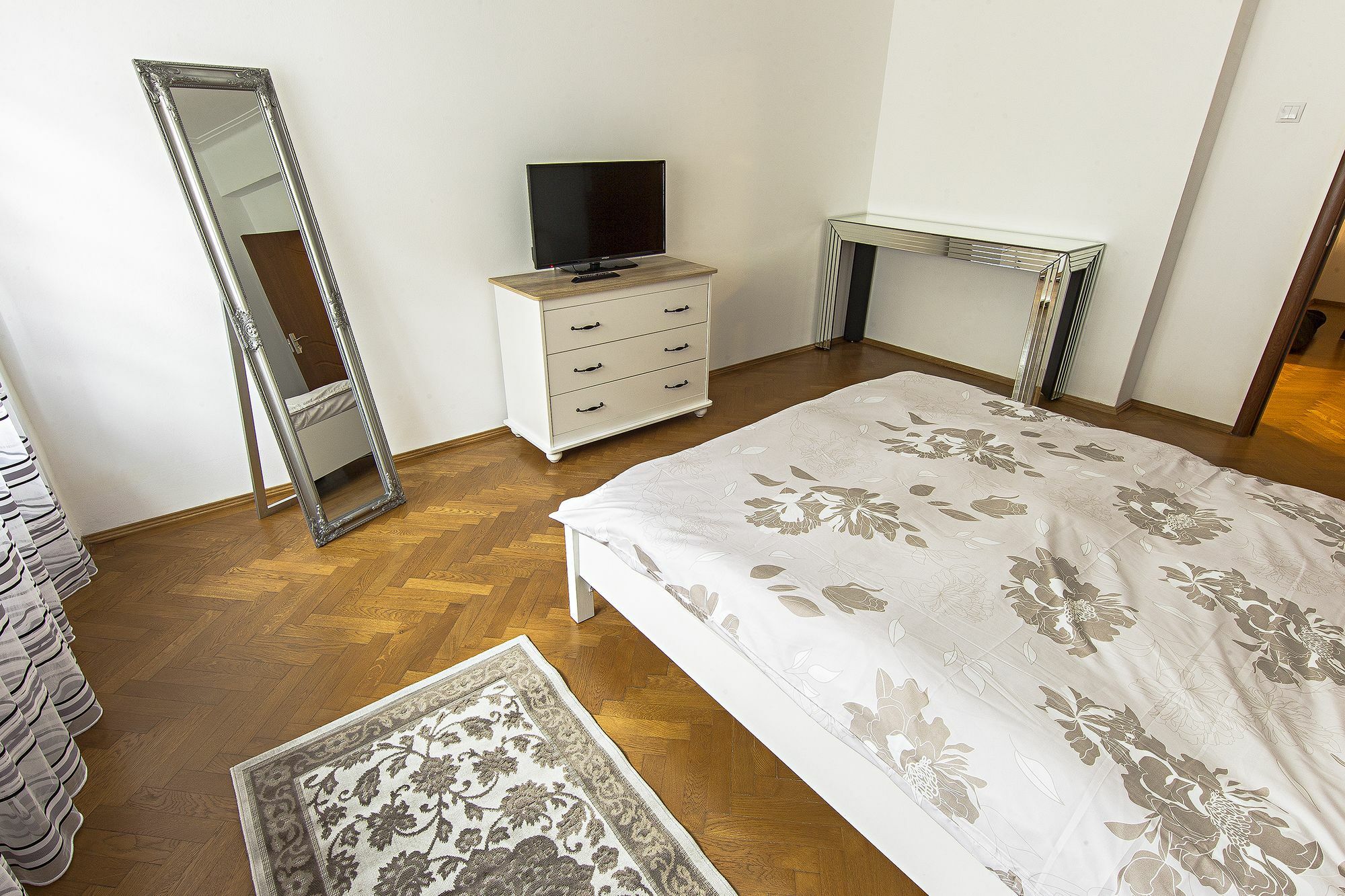 Athenee Residence 1 布加勒斯特 外观 照片