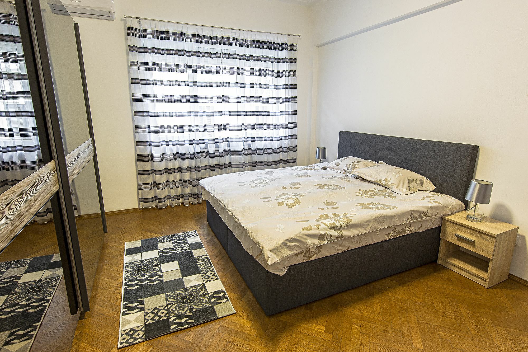 Athenee Residence 1 布加勒斯特 外观 照片